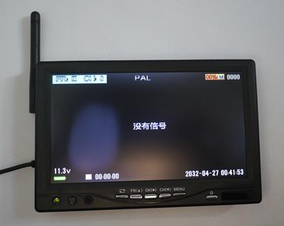 5.8GHz 32CH 7 inch LCD Monitor W/ DVR (Video recording) Function RC800 (all-in-one)