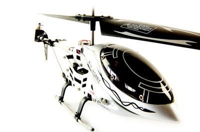 Mini 3ch Radio Controlled Helicopter with aluminium case